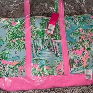 NEW Lilly Pulitzer MERCATO TOTE Large Bag Pink Green Lilly Loves PALM  BEACH